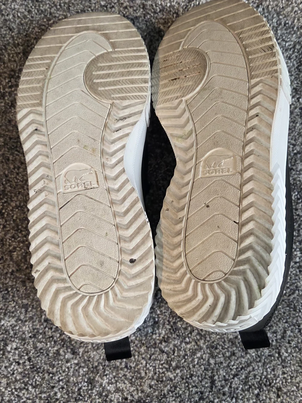 Sorel Ona Ave Black Waterproof Platform Sneakers Sz. 8.5